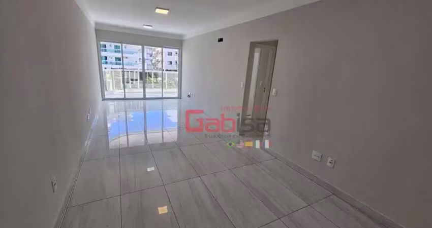 Apartamento com 3 dormitórios para alugar, 95 m² por r$ 6.000,00 - braga - cabo frio/rj