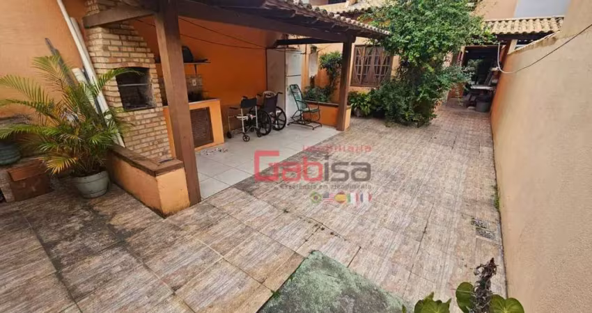 Casa com 3 dormitórios à venda, 195 m² por r$ 680.000 - palmeiras - cabo frio/rj