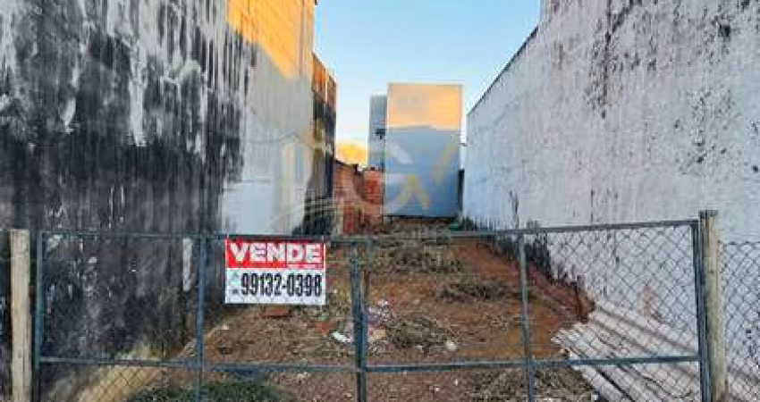 Terreno à venda no bairro Residencial Tornatore - Elias Fausto/SP