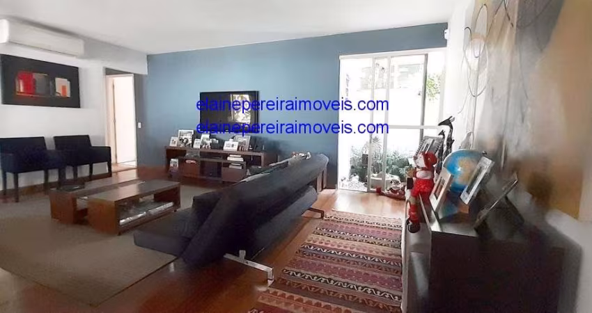 Parque dos Príncipes Cond.fechado com 629mts Lindo Sobrado 04 suites 4vagas, quintal R$ 2.093.000,00