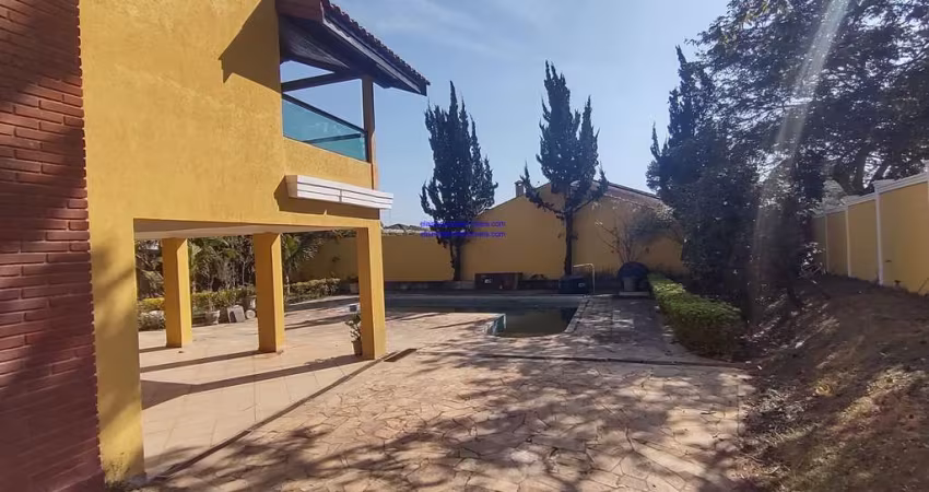 Casa De Condomínio no Haras Bela Vista Com 3 suítes sd 1 master, rico em armários embutidos - Piscina-Churrasqueira-Quintal R$ 6.000,00l