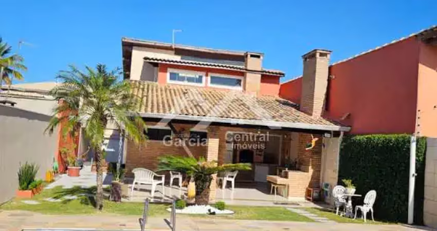 Casa com 3 quartos à venda na Maria Helena Novaes, 177, Estância Balneária Maria Helena Novaes, Peruíbe