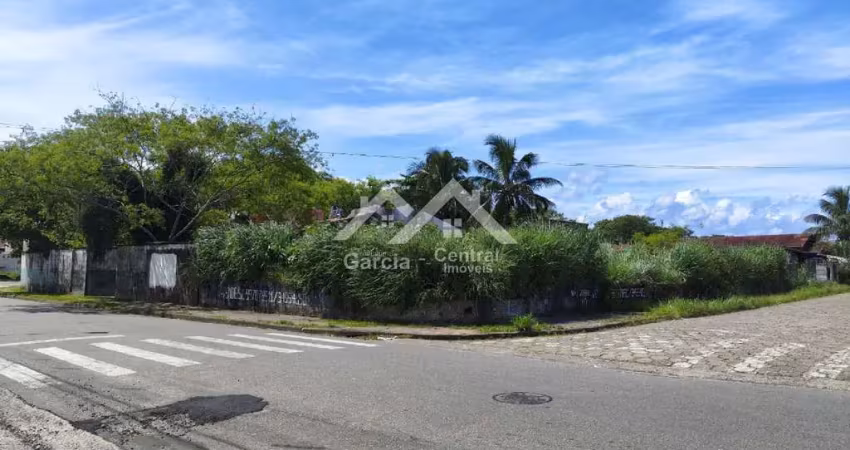 Terreno em condomínio fechado à venda na Avenida Padre Anchieta, 319, Centro, Peruíbe