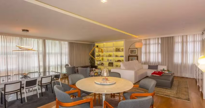 Apartamento à venda no Jardins