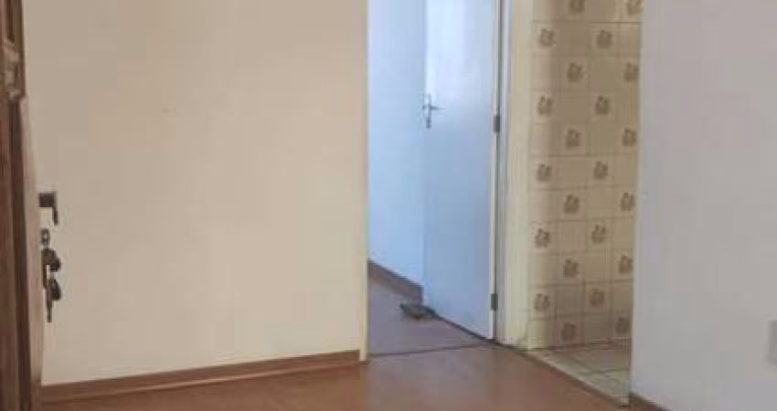 Apartamento Reformado na Waldemar Tietz