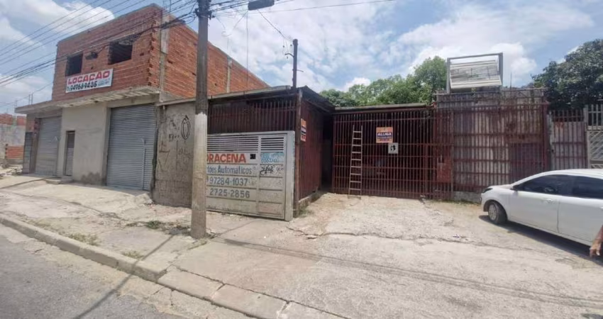 Galpão Barracão com ótima localização ótimo para serralheria.