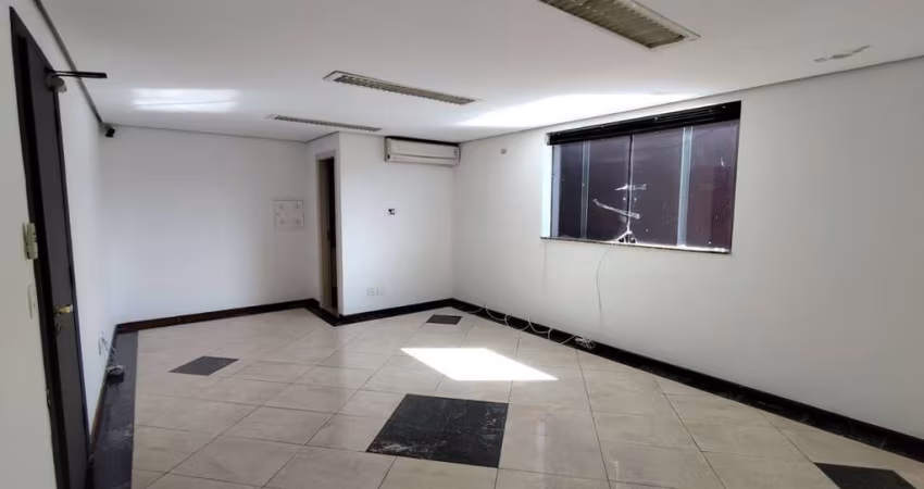 Sala comercial para alugar na Rua Joaquim Antunes, 246, Pinheiros, São Paulo