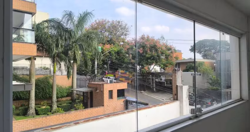 Apartamento com 2 quartos para alugar na Rua Girassol, 964, Vila Madalena, São Paulo