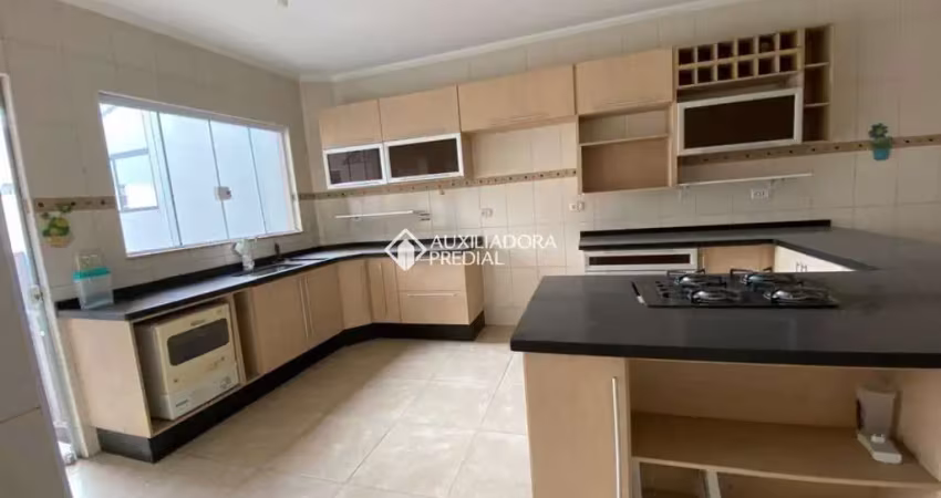 Casa com 5 quartos para alugar na Rua Nazaret, 564, Barcelona, São Caetano do Sul