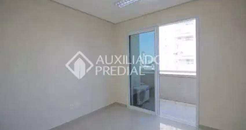 Sala comercial para alugar na Praça Bom Pastor, 2224, Conjunto Residencial José Bonifácio, São Paulo