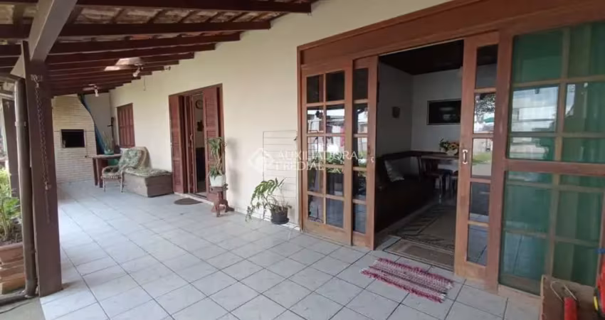 Casa com 3 quartos à venda na Rua Quadrangular, 183, Ingleses do Rio Vermelho, Florianópolis