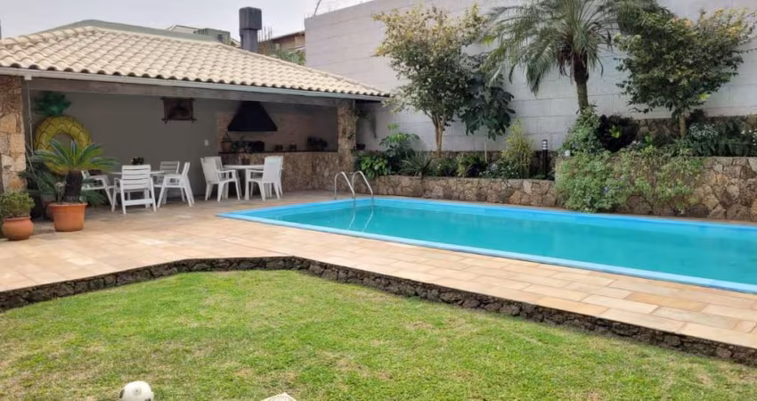 Casa com 3 quartos à venda na Rua Hercílio de Aquino, 370, Itaguaçu, Florianópolis