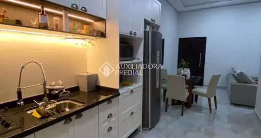 Casa com 2 quartos à venda na Servidão Estação Lua Clara, 156, São João do Rio Vermelho, Florianópolis