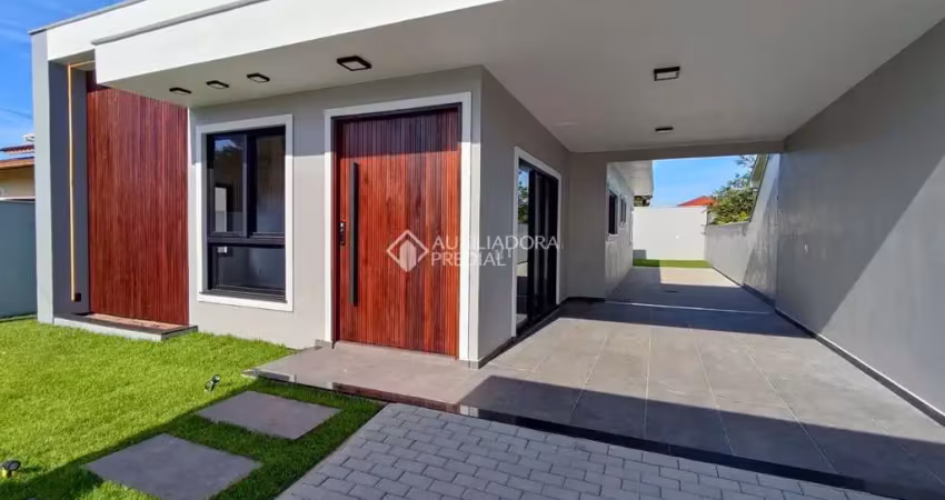 Casa com 3 quartos à venda na São Pedro, 420, Vila Nova, Imbituba