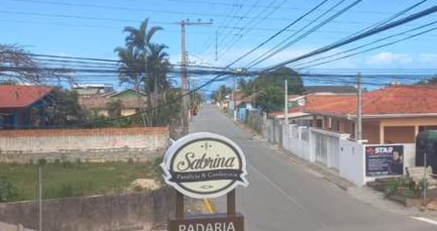 Casa comercial à venda na R. São Sebastião, 16, Vila Nova, Imbituba