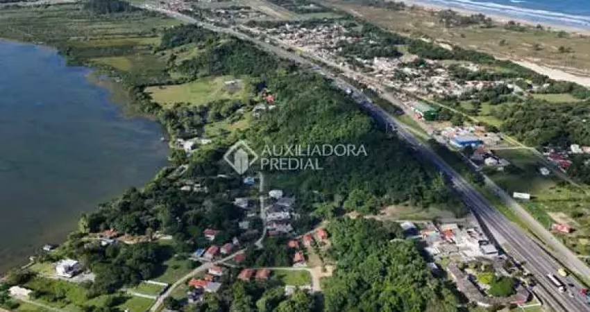 Terreno à venda na Manoel Pacífico Píres, 102033, Guaiuba, Imbituba
