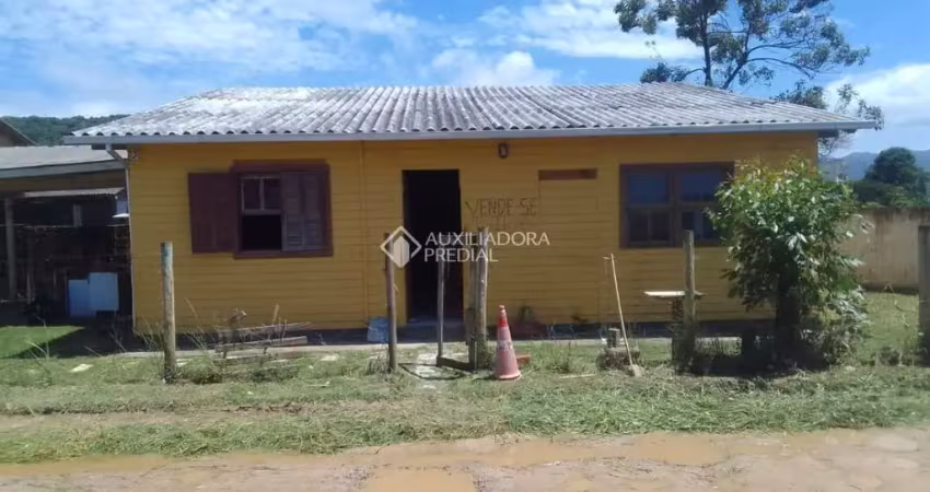 Casa com 2 quartos à venda na Das Acácias, 1, Sambaqui, Imbituba