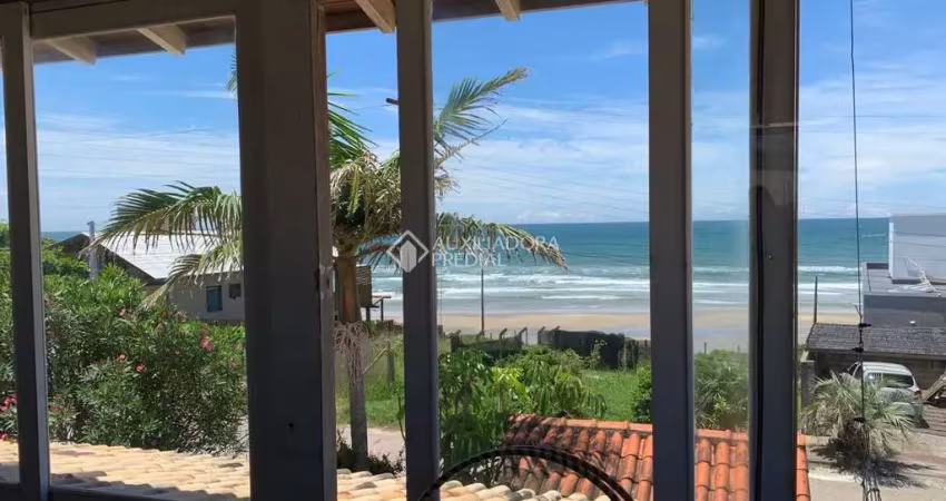 Casa com 4 quartos à venda na Bela Vista, 16, Vila Esperança, Imbituba