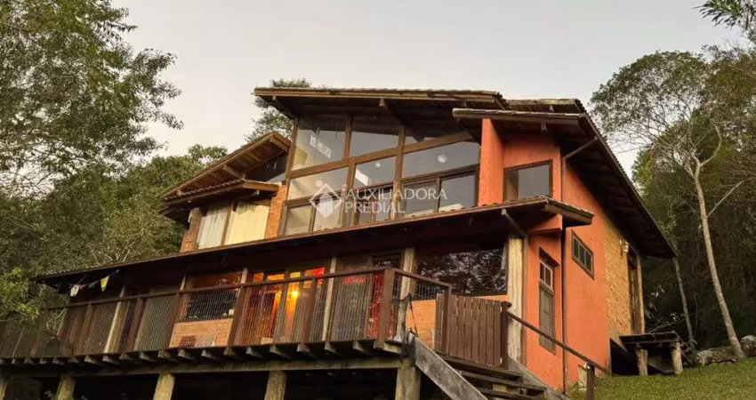 Casa com 3 quartos à venda na General Bento Gonçalves De Souza Medeiros, 22, Encantada, Garopaba