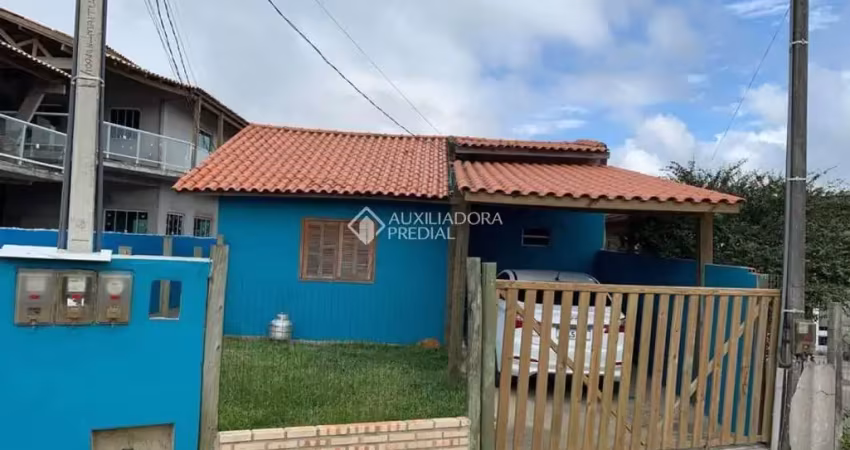 Casa com 6 quartos à venda na Manoel Domingos Maciel, 12, Alto Arroio, Imbituba