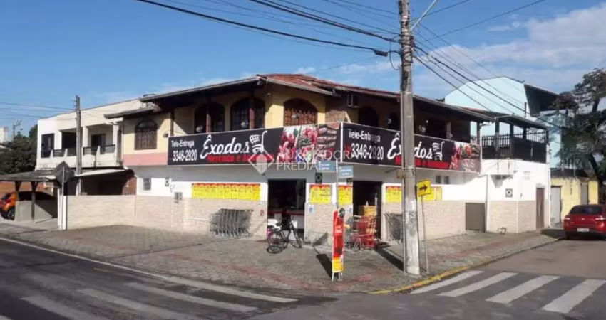 Casa comercial à venda na Luiz Lopes Gonzaga, 68, São Vicente, Itajaí