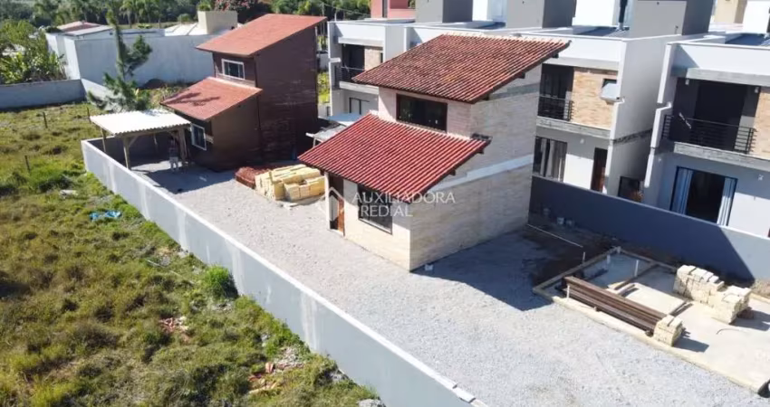 Casa com 2 quartos à venda na Jaime Menezes, 520, Campo Duna, Garopaba