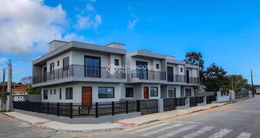 Casa com 2 quartos à venda na Manoel Ferreira, 25, Campo Duna, Garopaba