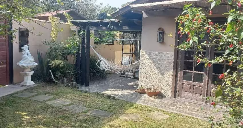 Casa com 2 quartos à venda na Geral Do Rosa - Ibiraquera, 1065, Praia do Rosa, Imbituba