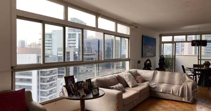 Cobertura para venda com 3 quartos, sendo 1 suíte, 219m²