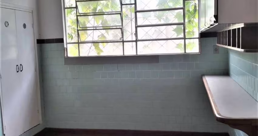 Casa com 3 quartos à venda na Alberto Milani, 39, Vila Papelão, Valinhos