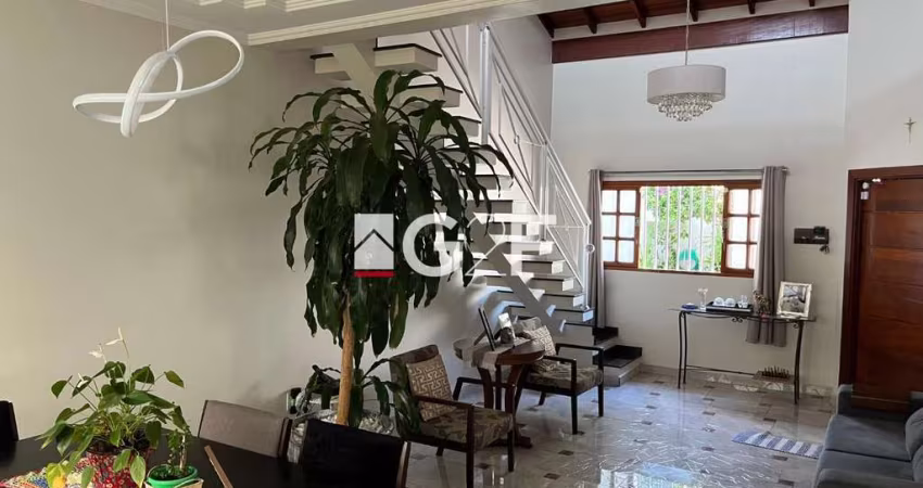 Casa com 2 quartos à venda na Rua Nanci Evangelista, 55, Vila Santana, Valinhos