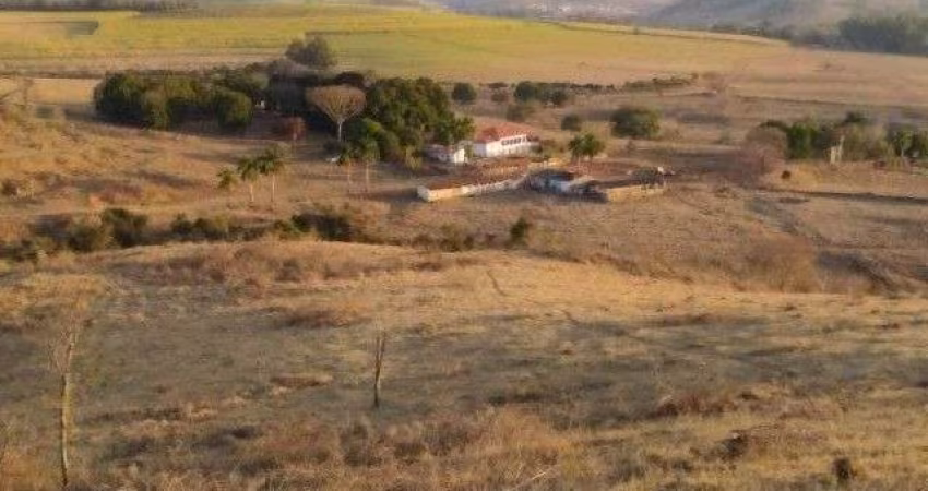 Fazenda à venda na Estrada Br-369, Zona Rural, Caconde