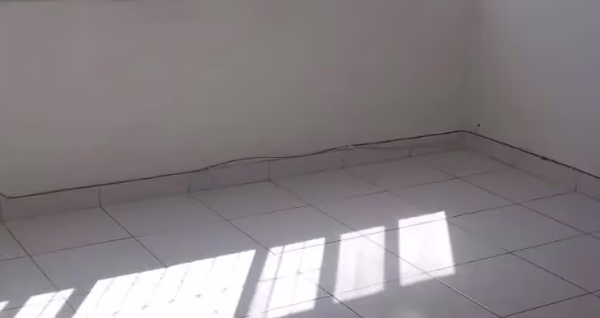 Alugo apartamento no bairro do tirol com 95 m2 com 3 quartos sendo 1 suíte