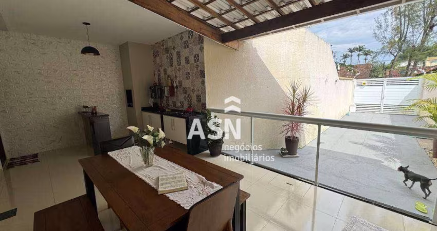 Casa com 2 dormitórios à venda, 60 m² por R$ 400.000,00 - Serramar - Rio das Ostras/RJ