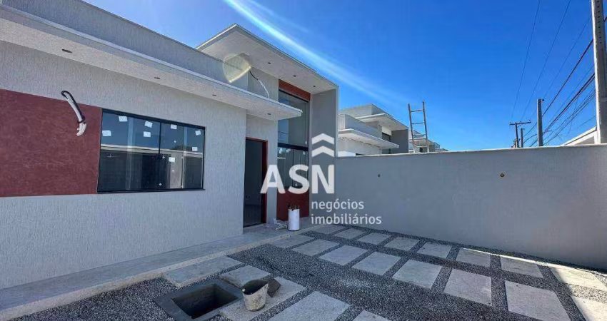 Casa linear com 2 dormitórios à venda, 64 m² por R$ 320.000 - Chácara Mariléa - Rio das Ostras/RJ