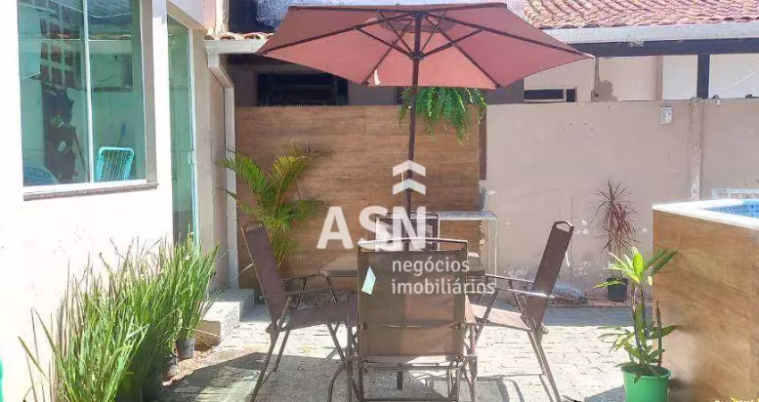 Oportunidade única: Duas casas em um terreno espaçoso por um preço incrível!  R$ 870.000 - Parque Zabulão - Rio das Ostras/RJ