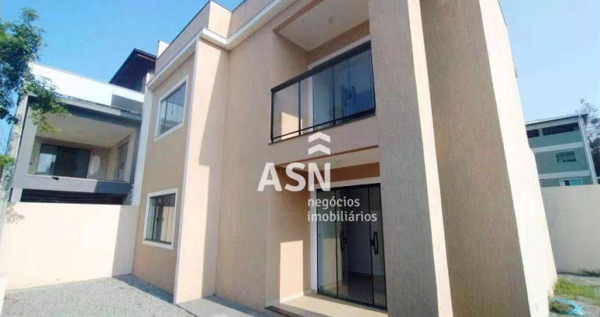 Casa com 3 dormitórios, sendo2 suítes à venda, 136 m² por R$ 750.000 - Costazul - Rio das Ostras/RJ