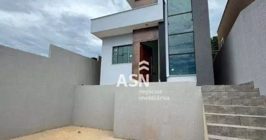 Casa à venda, 92 m² por R$ 420.000,00 - Extensão Serramar - Rio das Ostras/RJ