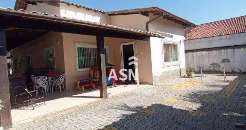 Casa à venda, 148 m² por R$ 940.000,00 - Recreio - Rio das Ostras/RJ