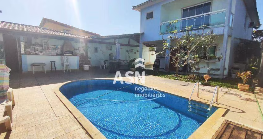 Casa com 4 dormitórios à venda, 209 m² por R$ 900.000,00 - Jardim Bela Vista - Rio das Ostras/RJ