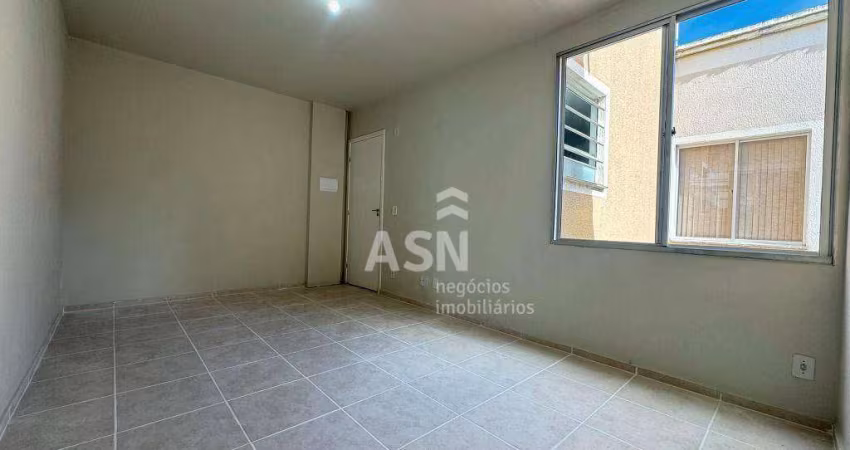 Apartamento com 2 dormitórios à venda, 48 m² por R$ 185.000,00 - Jardim Mariléa - Rio das Ostras/RJ