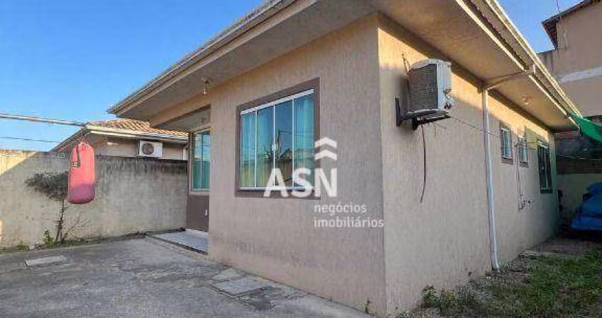 Casa Linear com 2 dormitórios, 63 m² - venda por R$ 470.000 ou aluguel por R$ 2.042/mês - Chácara Mariléa - Rio das Ostras/RJ
