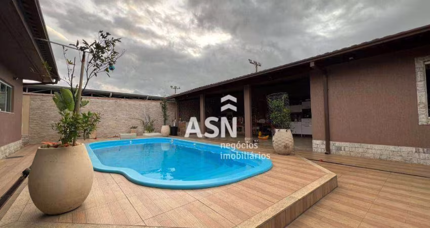 Casa à venda, 227 m² por R$ 1.200.000,00 - Village Rio das Ostras - Rio das Ostras/RJ
