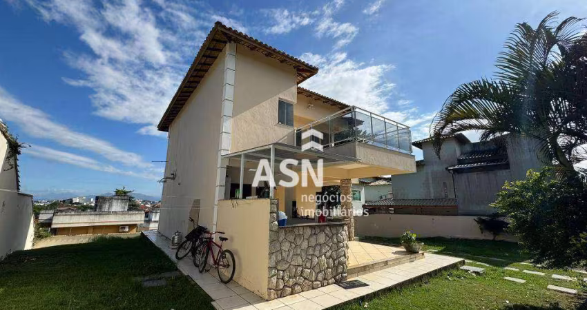 Casa à venda, 148 m² por R$ 750.000,00 - Colinas - Rio das Ostras/RJ