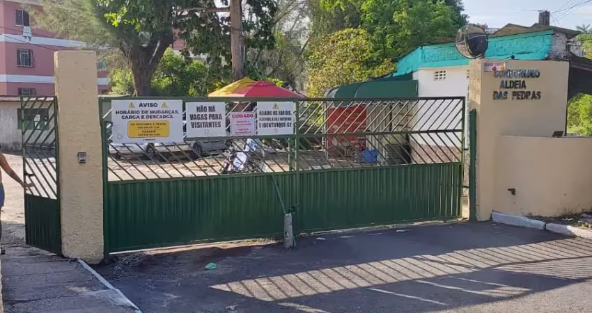 Apartamento com 2 quartos à venda na Rua Itacurabá, 0, Trobogy, Salvador