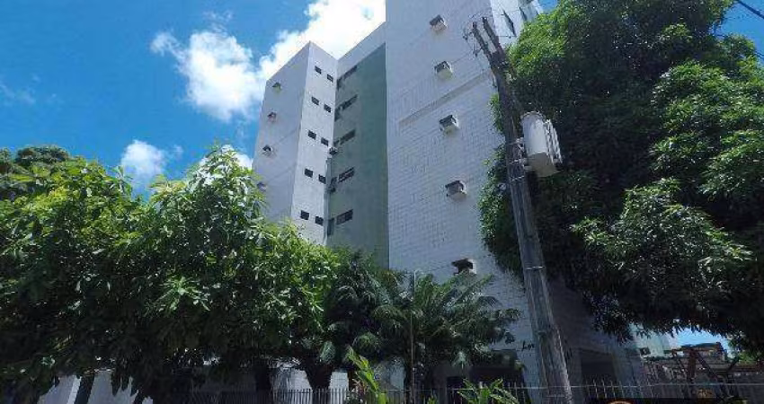 Apartamento com 3 dormitórios à venda, 71 m² por R$ 350.000,00 - Torre - Recife/PE