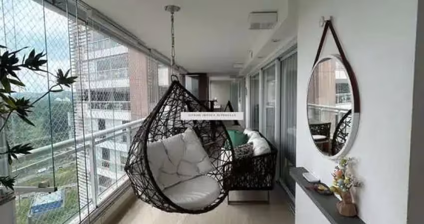 Apartamento de 196m² no 18 do Forte em Alphaville