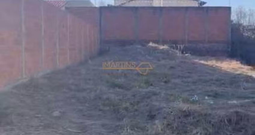 Terreno à venda no bairro Jardim Interlagos III - Araguari/MG