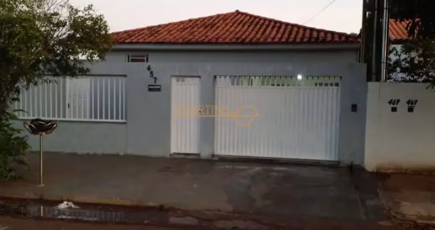 Casa com 3 quartos à venda no Rosário, Araguari 