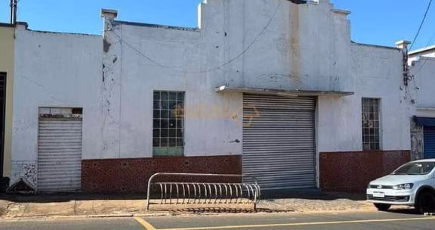 Pavilhão/Galpão para alugar no bairro Centro - Araguari/MG